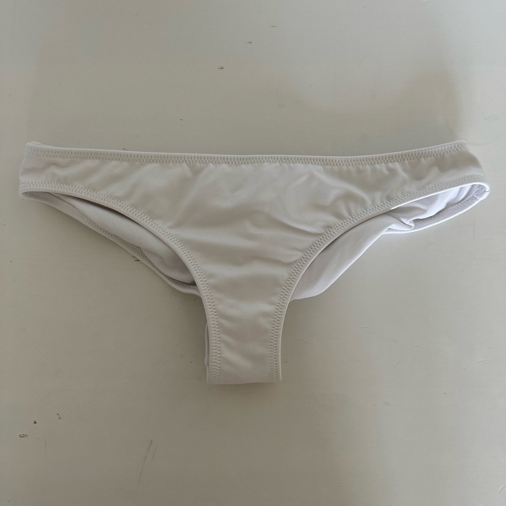 PINK, Small, White
